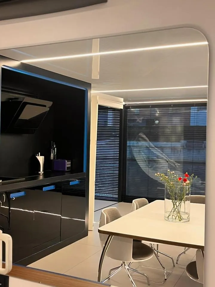 Apartment Dom Na Wodzie - Flohotel Gdansk